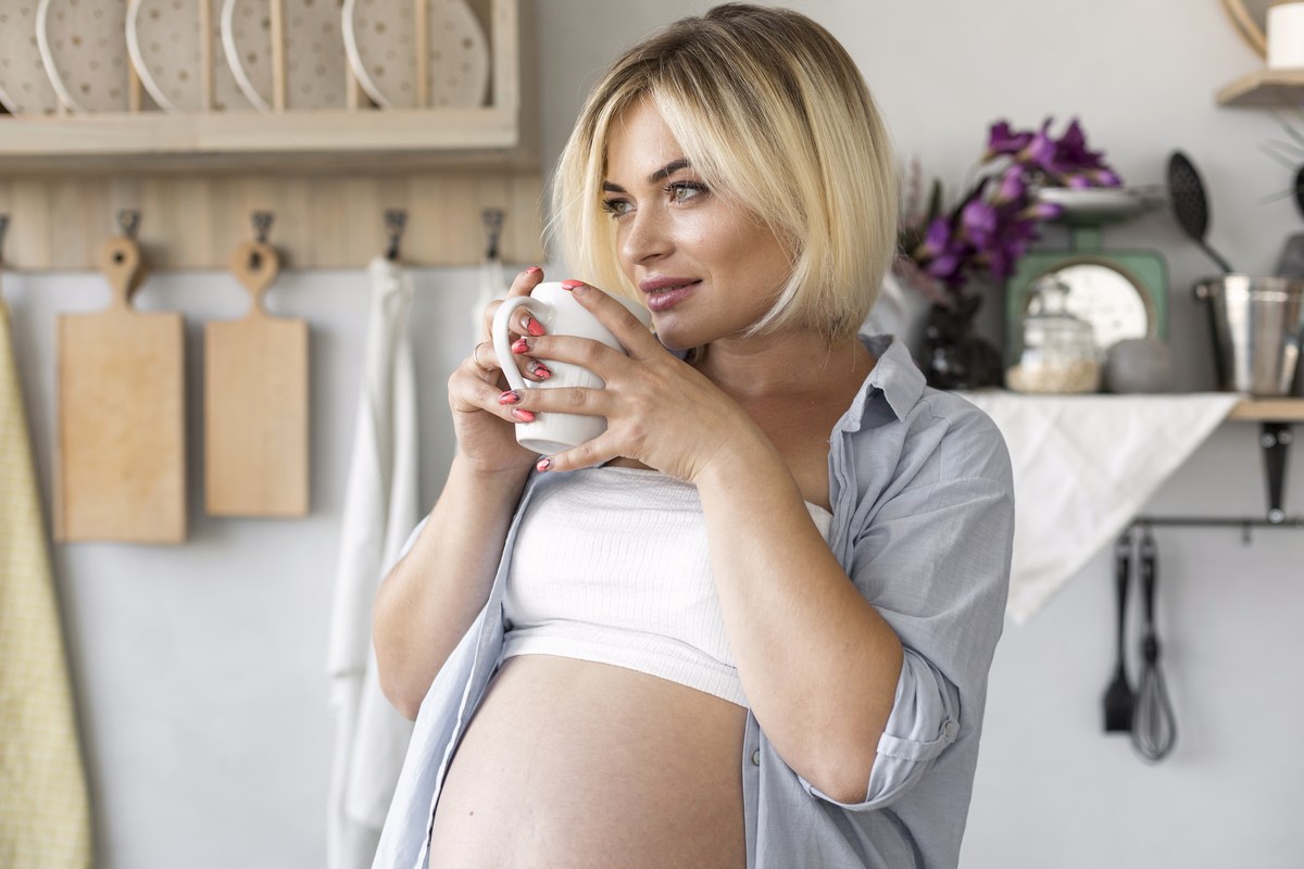 Lộ Trình Bổ Sung Yến Sào Hợp Lý Cho Mẹ Bầu 3 Giai Đoạn Thai Kỳ
