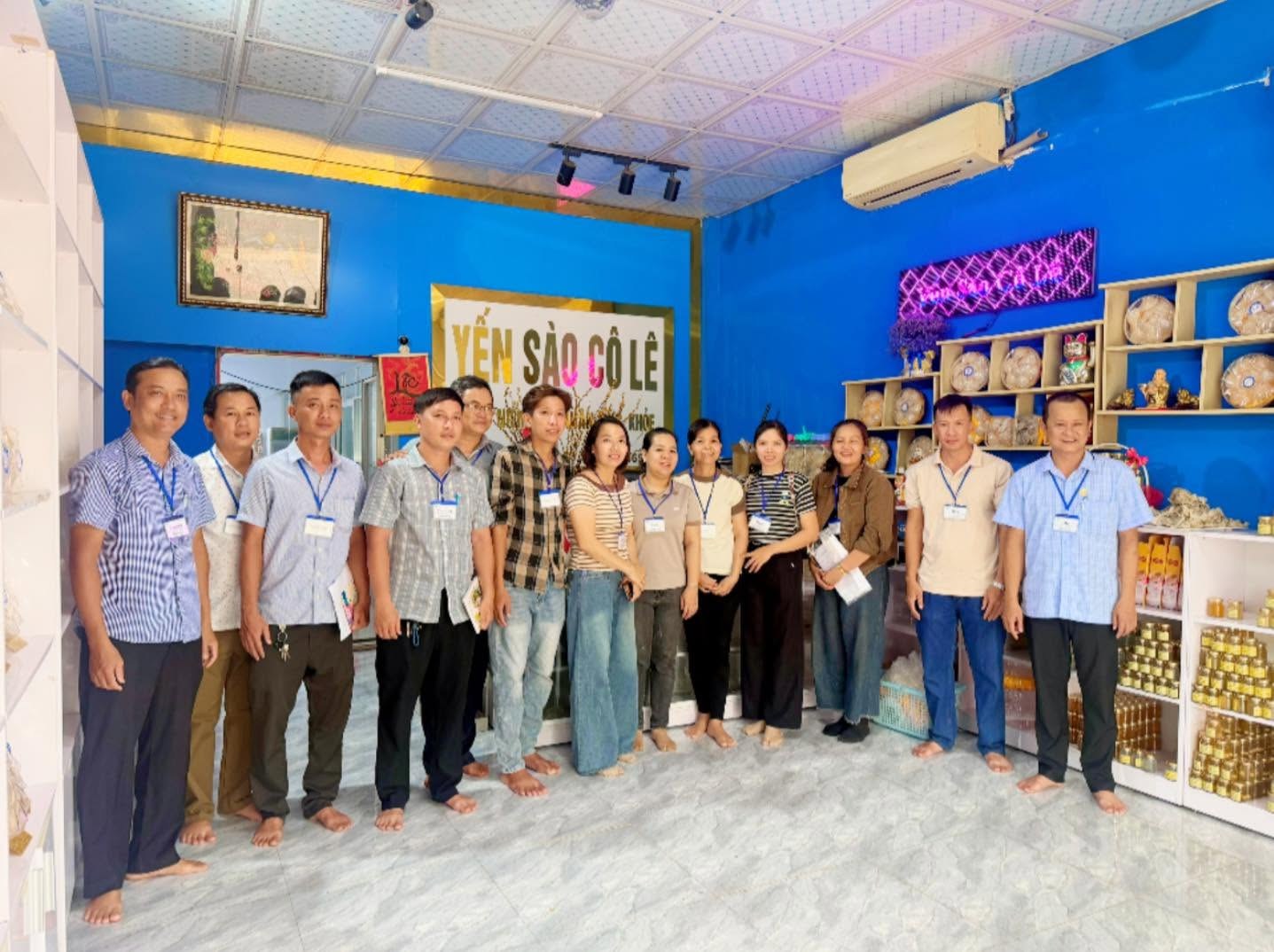 Gắn kết hoạt động văn hóa và phong trào phụ nữ địa phương