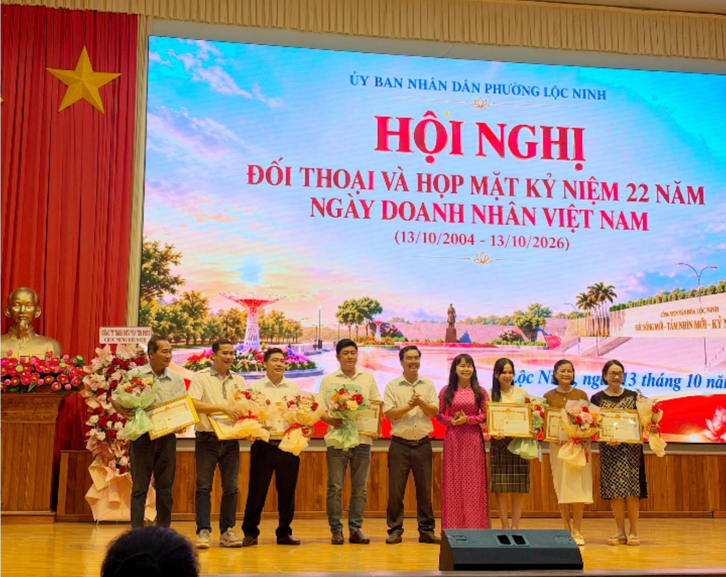 Yến Sào Cô Lê đồng hành cùng Lễ Khai Giảng và Hội Chữ Thập Đỏ địa phương
